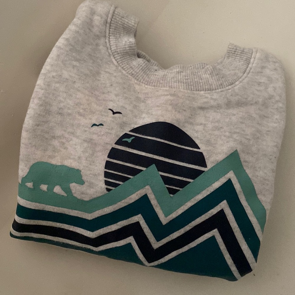 H & M KIDS SWEATSHIRT